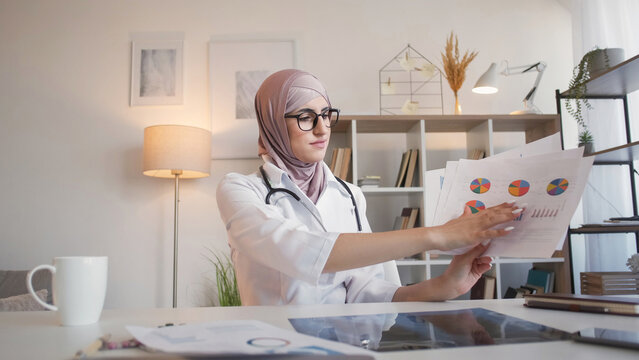 Medical charts health insurance woman graphs call