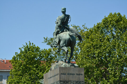 Il monumento equestre ad Amedeo di Savoia a Torino, Piemonte, Italia.