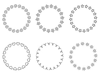 手書きの円形フレームのセット、シンプルな模様