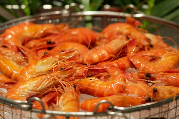 shrimp in a pan