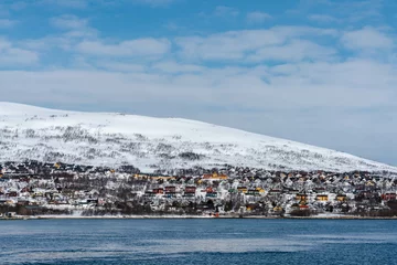 Rolgordijnen Winter landscape with Nordic houses of Tromso, Norway's Arctic Circle city, Scandinavia, Europe © Isra.Suvachart