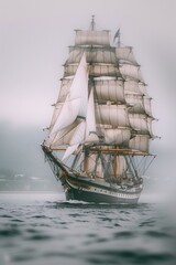 Ein altes Segelschiff bei leichtem Nebel  