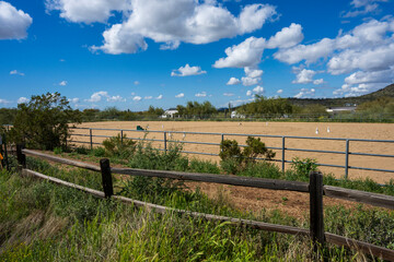 A big horse arena in Arizona © Richard Nantais