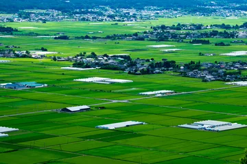 Deurstickers 熊本県　阿蘇の田園風景 © tetsuya