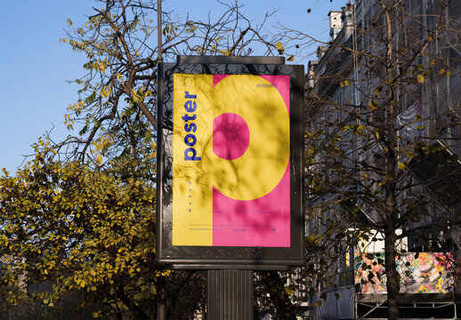 Mockup of customized vertical sign on lamp post