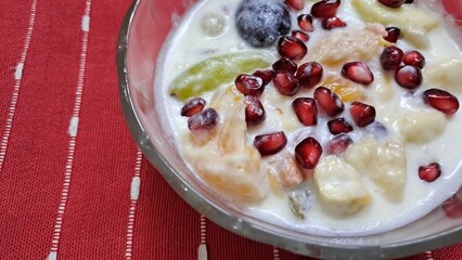 Fruit salad with cream 