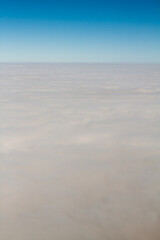 Fototapeta na wymiar Mer de nuage 