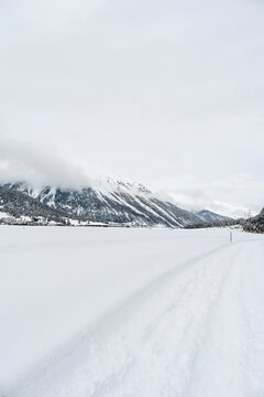 Samedan, Bever, Wanderweg, Winterlandschaft, Flaz, Fluss, Oberengadin, Langlauf, Langlaufloipe, Inn, Inntal, Bever, Alpen, Graub&uuml;nden, Winter, Schweiz