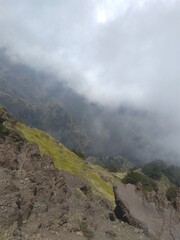 Sycylia, Włochy, skały, morze, plaża, słońce chmury, wulkan © El Pi