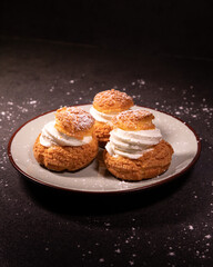 Pâtisserie Française - Choux à la crème