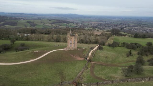 Broadway Tower, in the Cotswolds, Rural England, UK. Known as the Highest Little Castle of the Cotswolds. The Tower stands 1024 metres above sea level. Build as a lookout tower in the 15th century. 