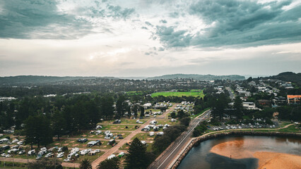 Obraz premium Beach, Ocean and Lagoon View in Narrabeen, Northern Beaches, New South Wales, Australia. 