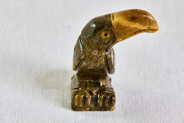 jasper cockatoo figurine, frontal view