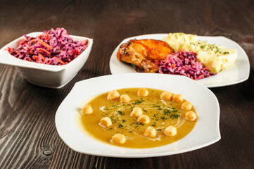 lunch set - soup and main course - 761843142