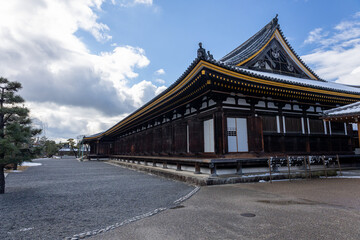 Fototapeta premium 京都、三十三間堂