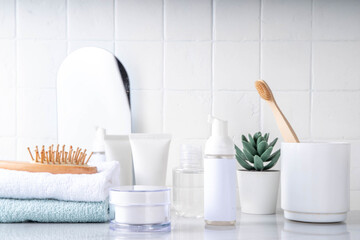 Skinimalism, skin minimalism concept