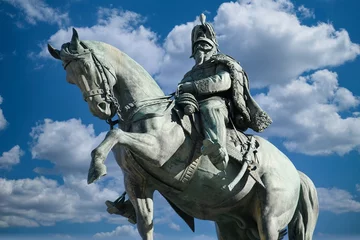Foto auf Acrylglas Antireflex Victor Emmanuel II Equestrian Monument © frimufilms