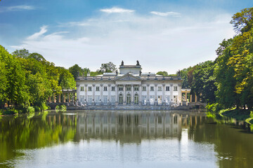 Fototapeta na wymiar Lazienki Royal Palace in Warsaw, Poland
