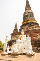 Budda Statue und Tempelanlage in Ayutthaya