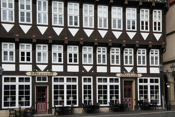 Das Gildehaus in Hildesheim ist eines der imposanten historischen Gebäude am Markt von Hildesheim