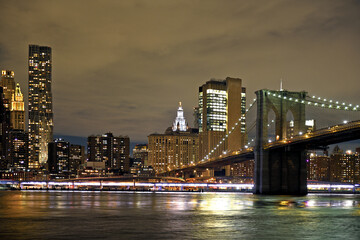 Nightscape with Brooklyn Bridge in winter. New York City, United States