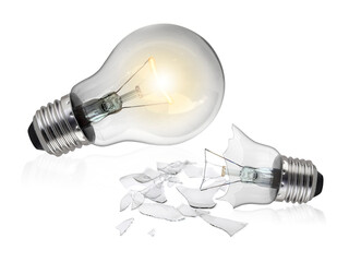 Broken light bulb, transparent background