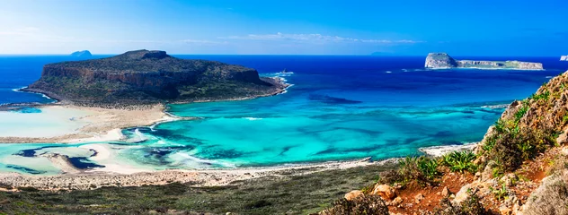Schilderijen op glas Greece summer holidays. Most beautiful places and beaches of Crete island - Balos bay ( Gramvousa).. © Freesurf