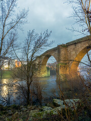 Fototapeta premium Timeless Span: The Old Bridge at Dusk