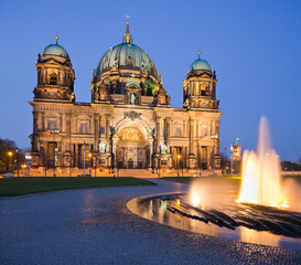 Deutschland, Berlin, Berliner Dom, Lustgarten © Rainer Mirau