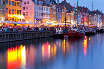 Dänemark, Kopenhagen, Nyhavn, Nacht