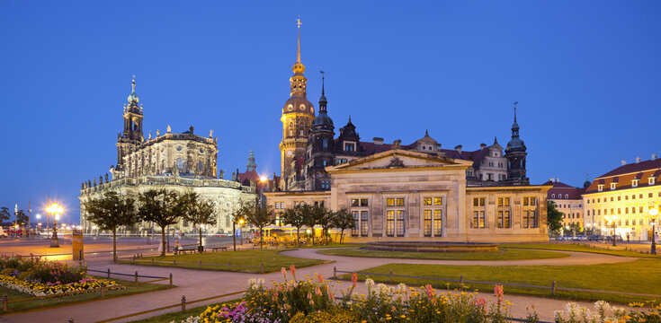 Deutschland, Dresden, Hofkirche, Residenzschloss, Theaterplatz