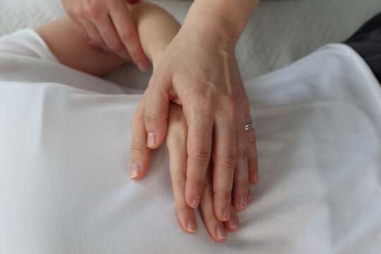 Somatic therapy, Therapeutic touch concept. Nervous system Regulation