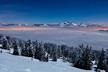 Semnoz sous la lune
