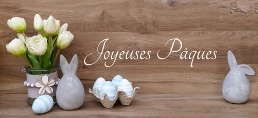 Carte de vœux Joyeuses Pâques : œufs de Pâques et lapin de Pâques avec le message de Pâques Joyeuses Pâques. - obrazy, fototapety, plakaty