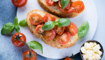 Apperizer - Bruschetta with Tomato and Basil