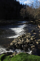 ancien barrage de moulin sur la Sioule, 63