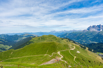 Fototapeta premium Montagne -paysage à abondances et environ - Chatel - France