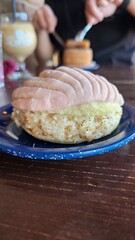 rice pudding stuffed concha