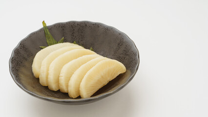 日本の食べ物｜大根の漬け物　イメージ