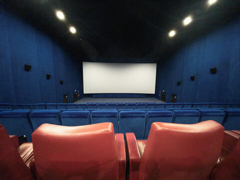 Sala cinema, multioplex, Imax, Dolby Digital Atmos, film, movie, prima visione, cinema multisala ad alta tecnologia con posti Vip