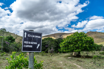 Sinalização na Serra da Canastra em Minas Gerais