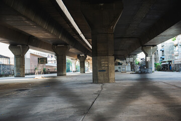 Under the bridge, Cycling playground 