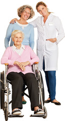 Ärztin mit Senior Frau und Tochter