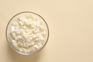 Сottage cheese in a plate 