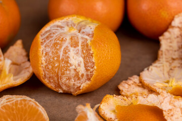 cleaning and preparing ripe tangerines for cooking