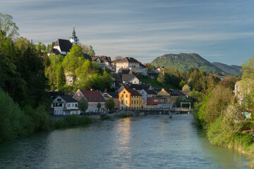 Fototapeta premium Steinbach an der Steyr, Fluss Steyr, Oberösterreich, Österreich