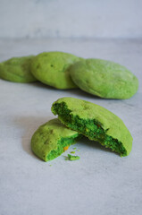pistachio cookies