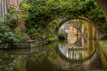 Fototapeta na wymiar Utrecht, the Netherlands. 15 October 2023. Kromme Nieuwegracht and bridges. The Kromme Nieuwegracht is a canal in the center of the Dutch city of Utrecht