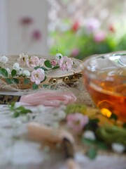 紅茶と刺繍