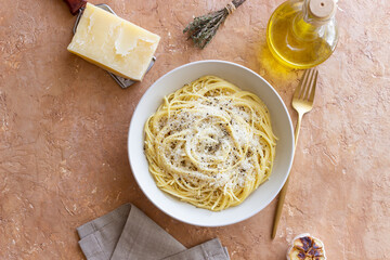 Roman pasta spaghetti with black pepper and cheese. Cacio e pepe. Recipes.